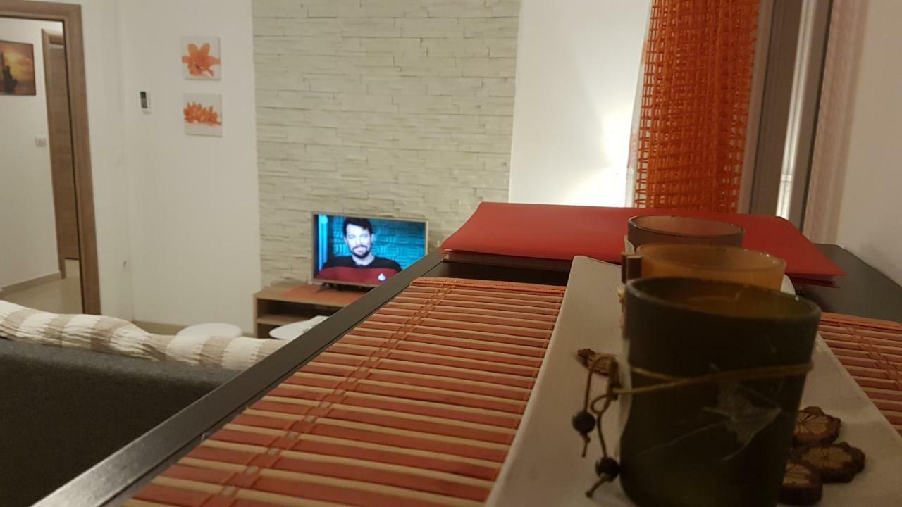 Apartment Orange Brist Póla Kültér fotó